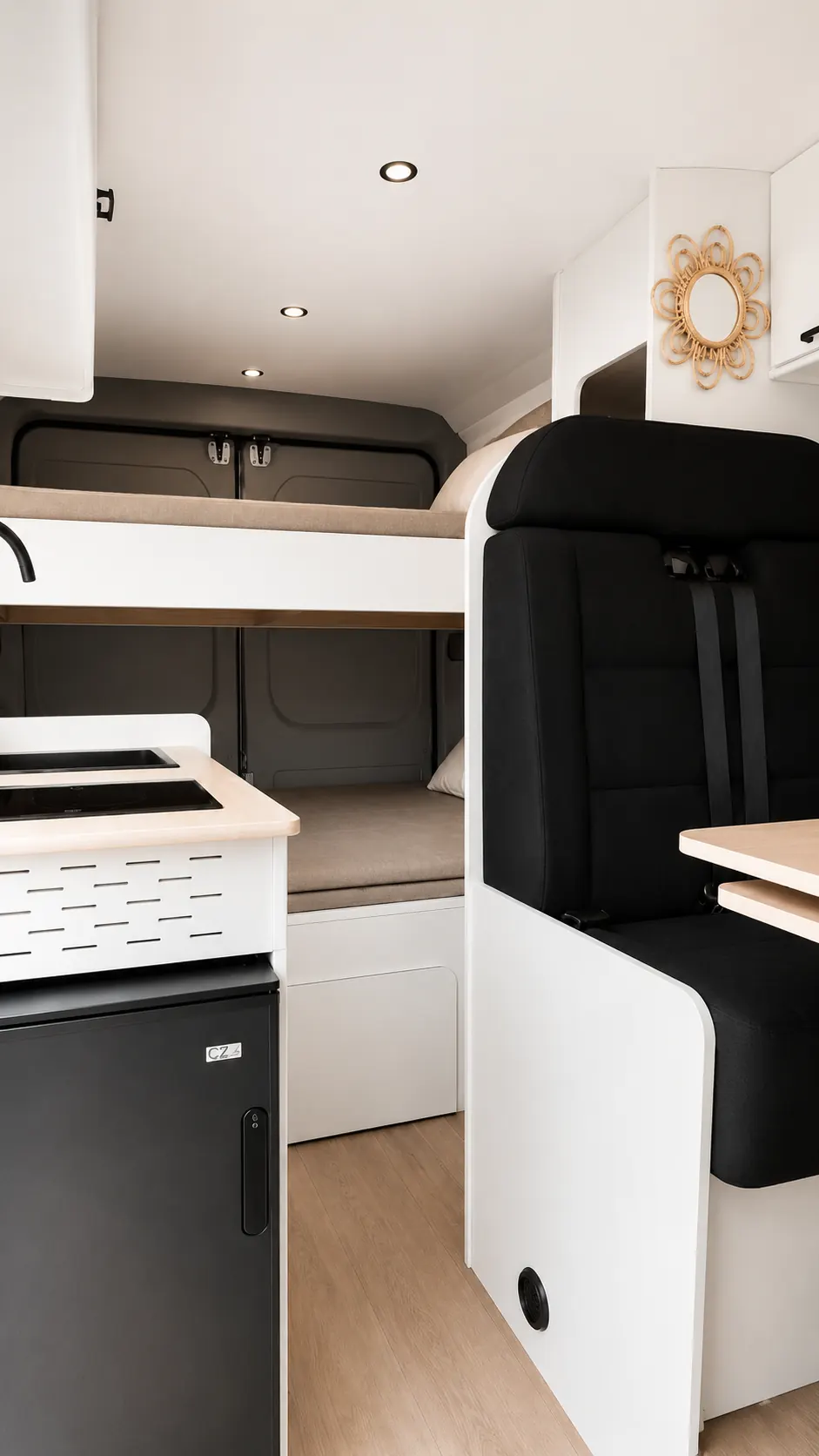 Interior del modelo INFINITY en acabado AURA